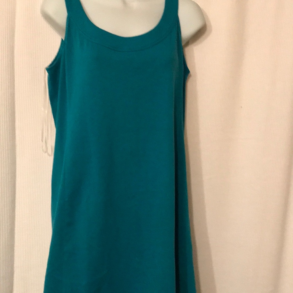 Sleeveless dress